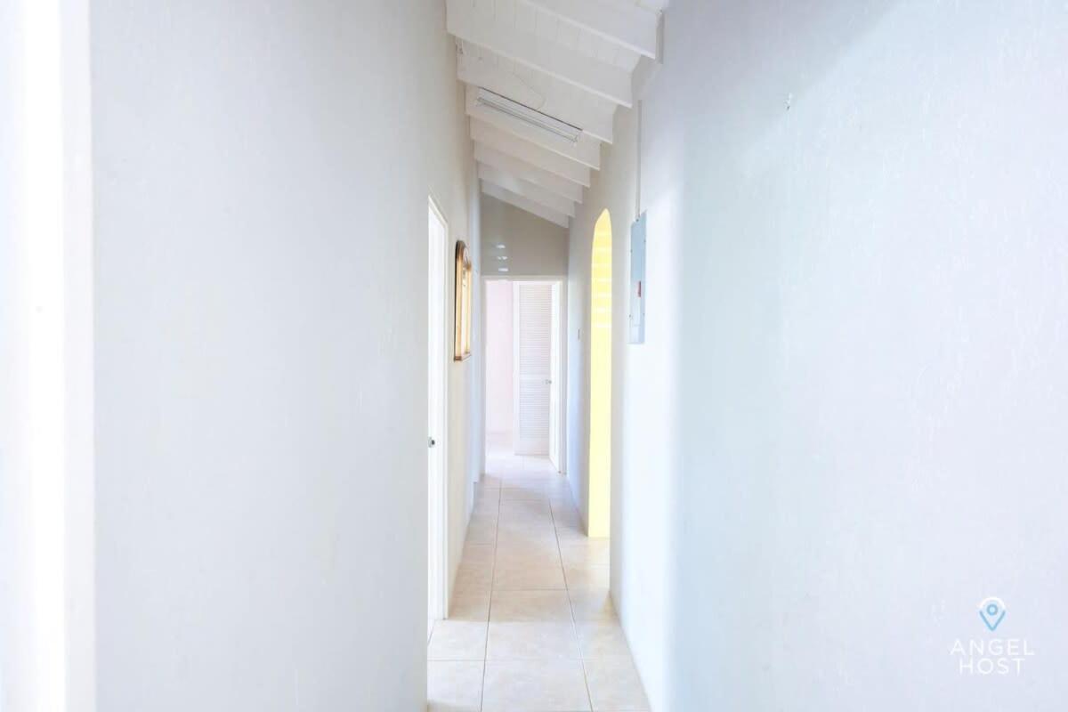 Beachy Cottage I Kitchen I Wi-Fi I Shaded Cabana I Parking Сент-Филип Экстерьер фото