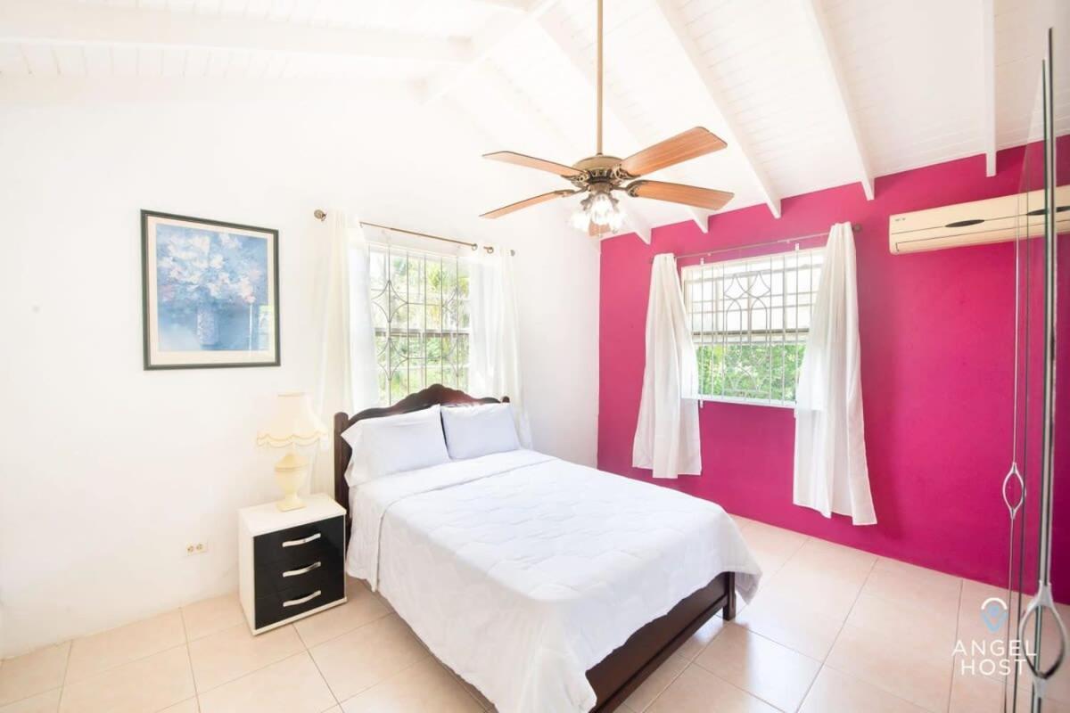 Beachy Cottage I Kitchen I Wi-Fi I Shaded Cabana I Parking Сент-Филип Экстерьер фото